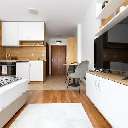 Pirin Sense Modern - - Free Parking - Lobby Bansko